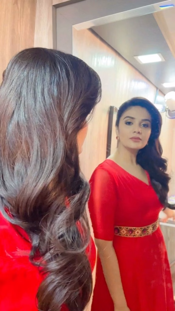 Sreemukhi