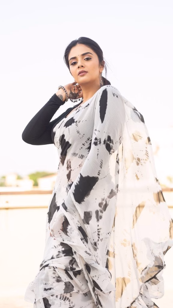 Sreemukhi