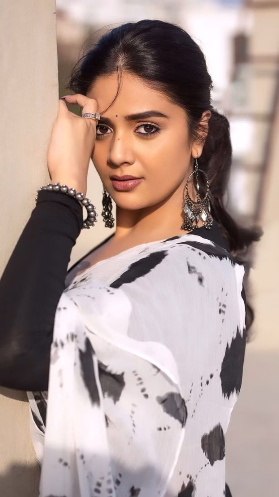 Sreemukhi