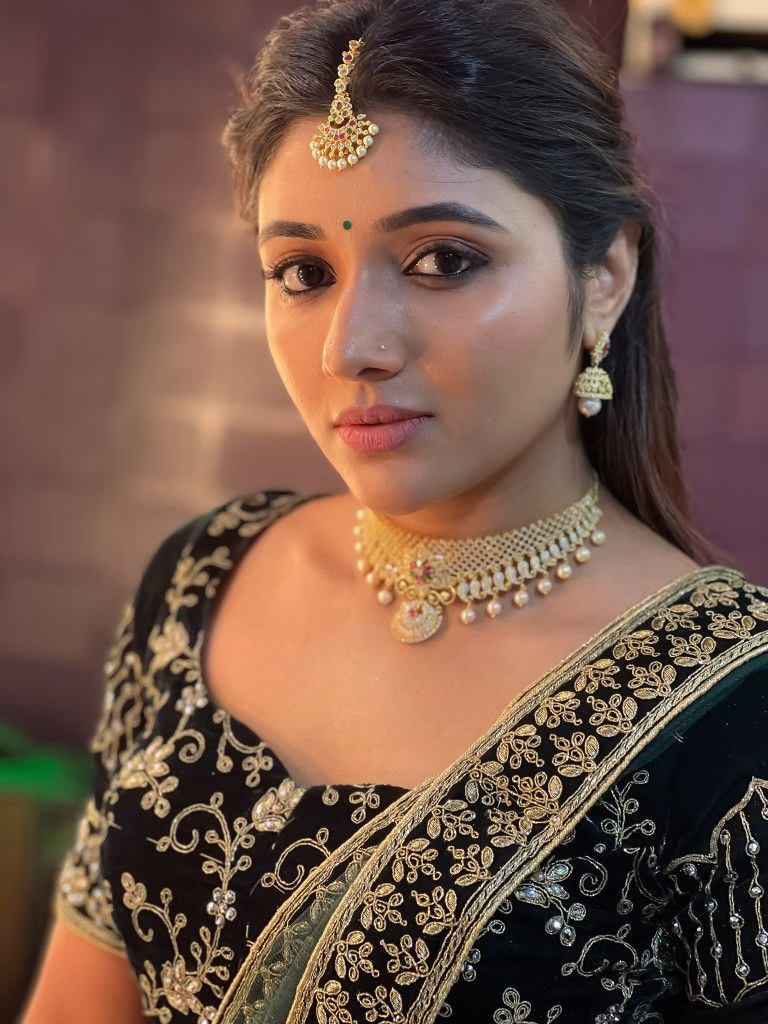 Mirna Menon