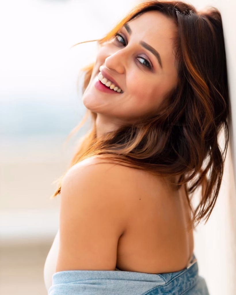 Mimi Chakraborty