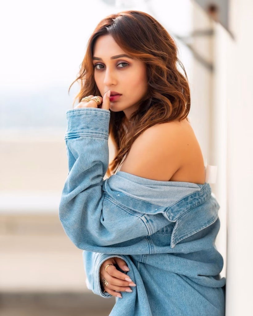 Mimi Chakraborty