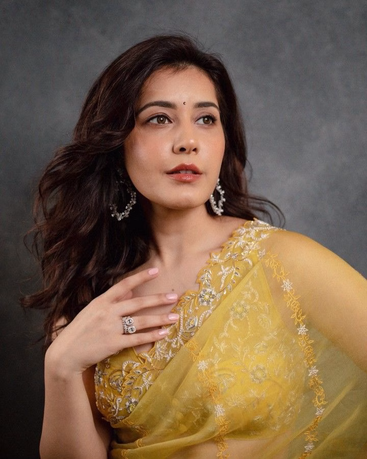 Raashii Khanna