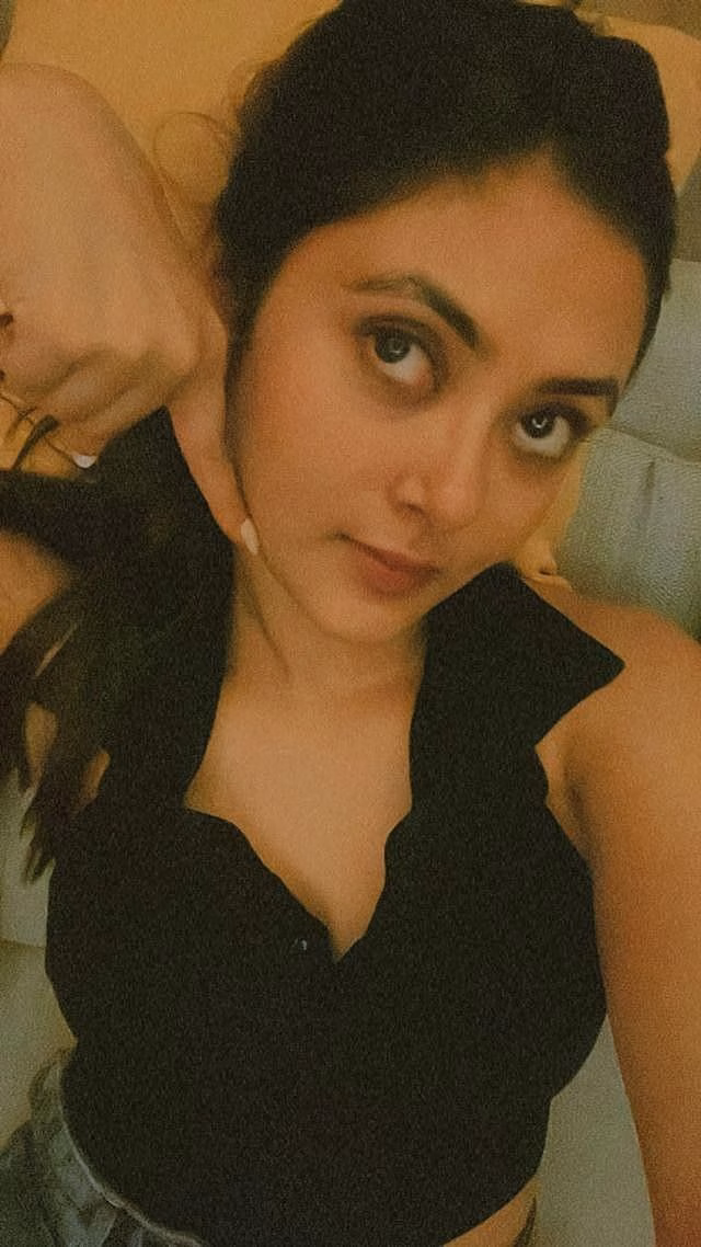 606508274834232914