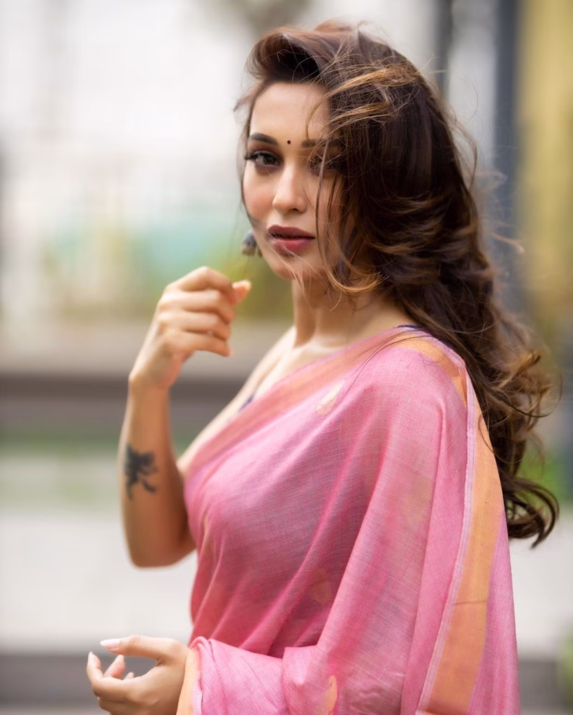 Mimi Chakraborty