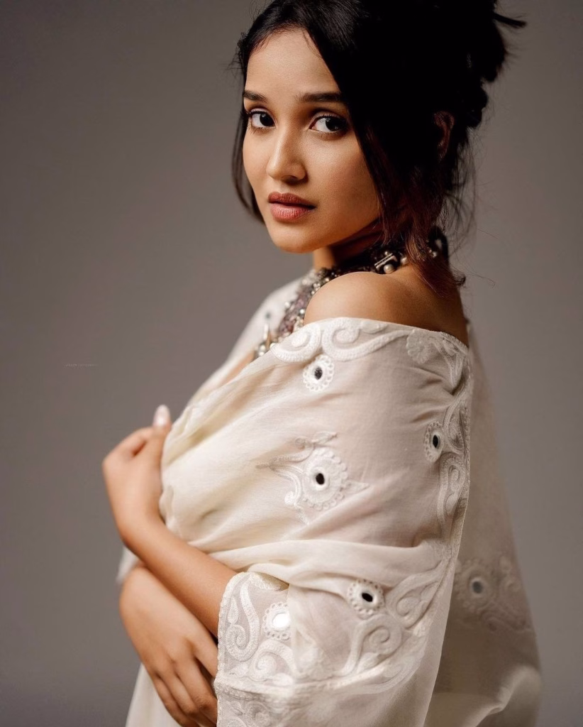 Anikha Surendran