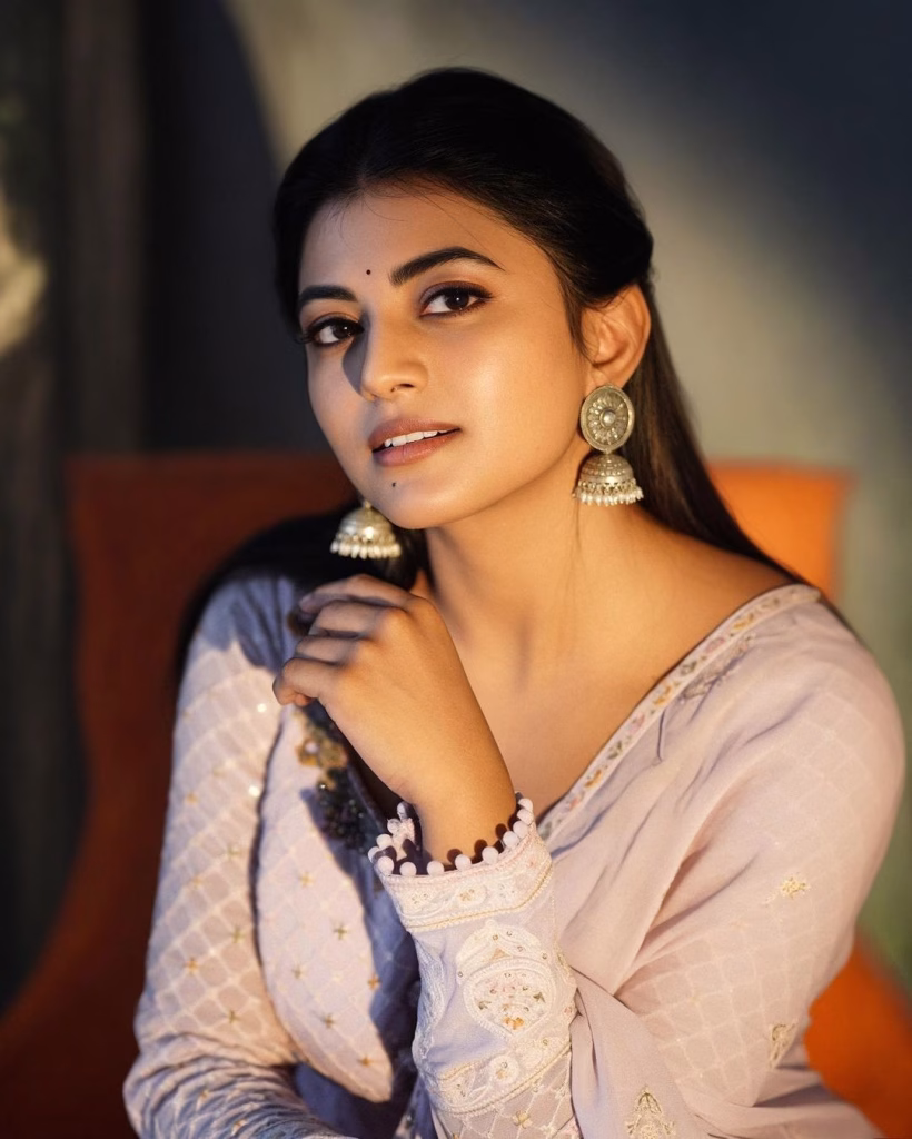 Anandhi