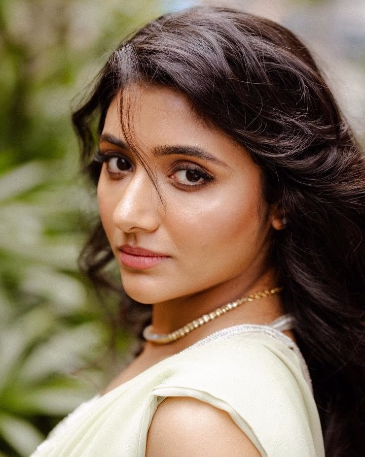 Mirna Menon
