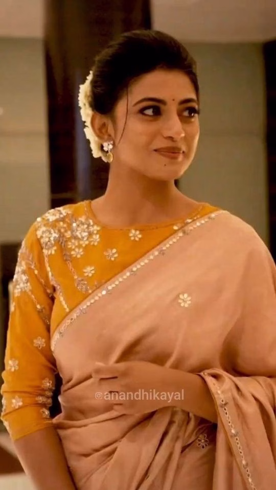 Anandhi
