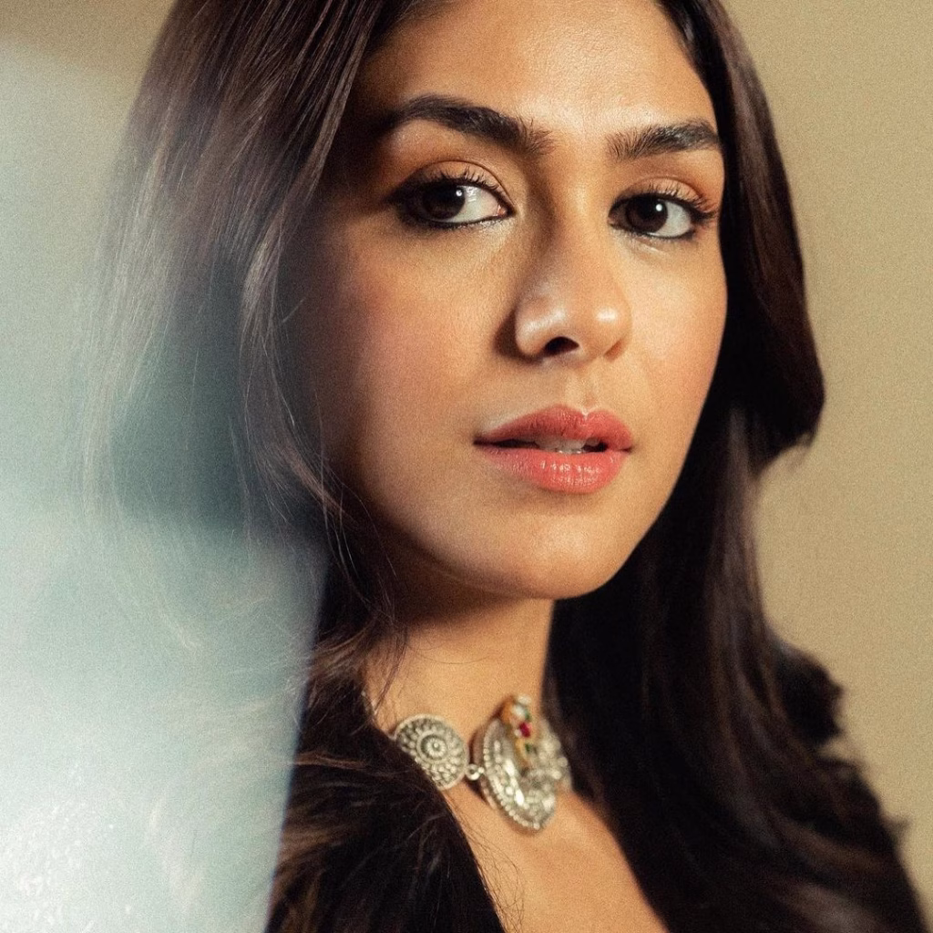 Mrunal Thakur