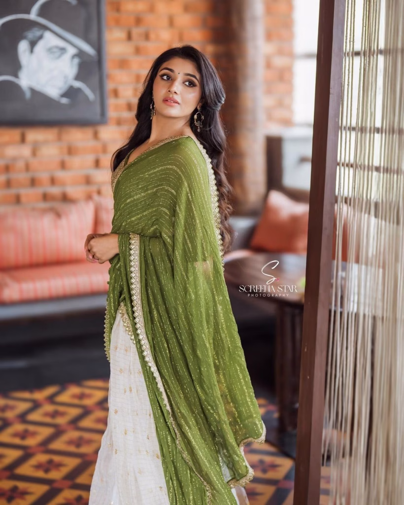 Mirna Menon