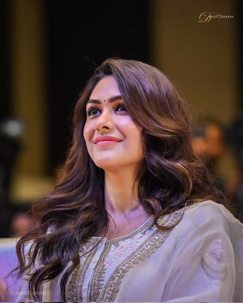 Mrunal Thakur