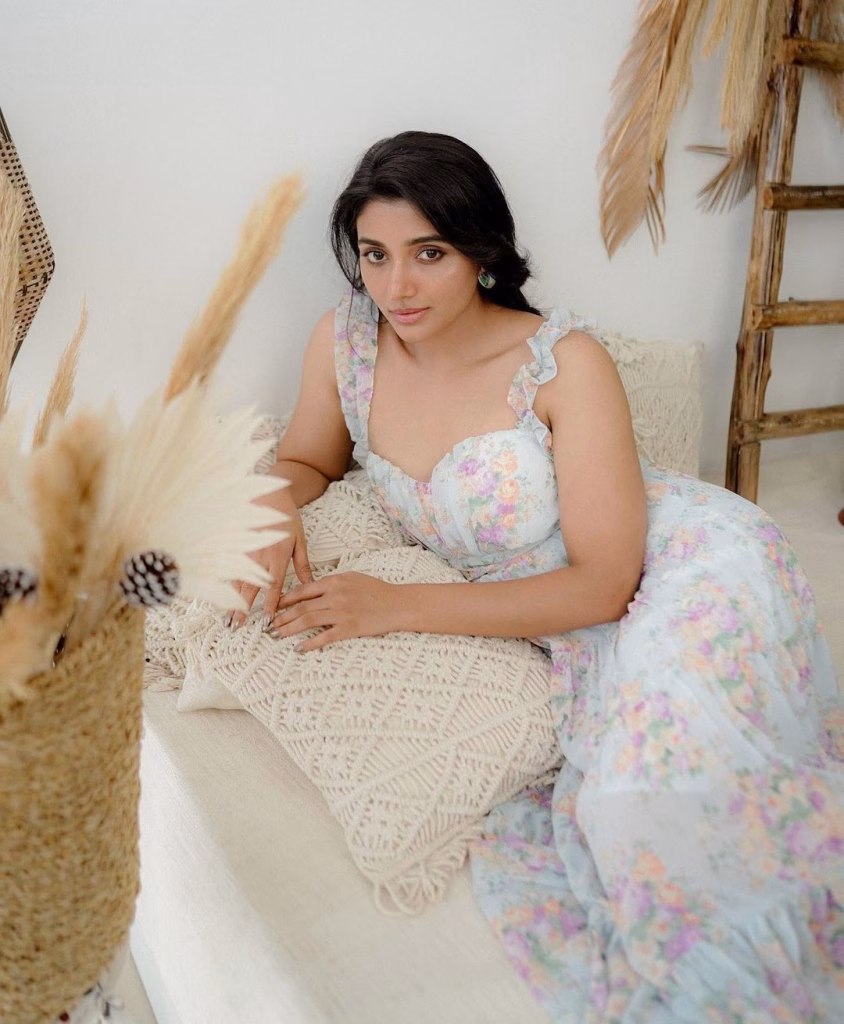 Mirna Menon