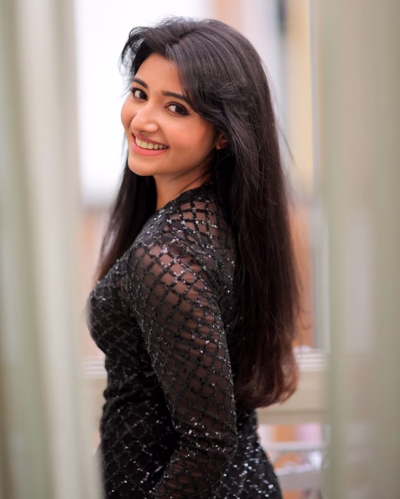 Mirna Menon