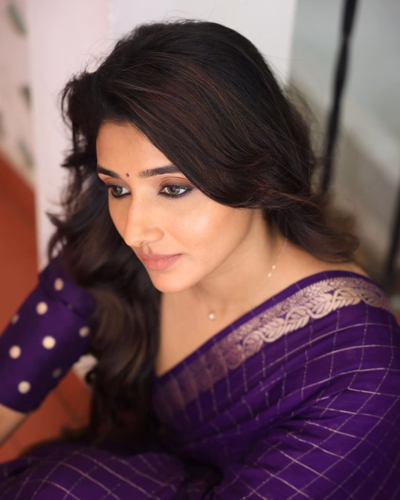 Mirna Menon