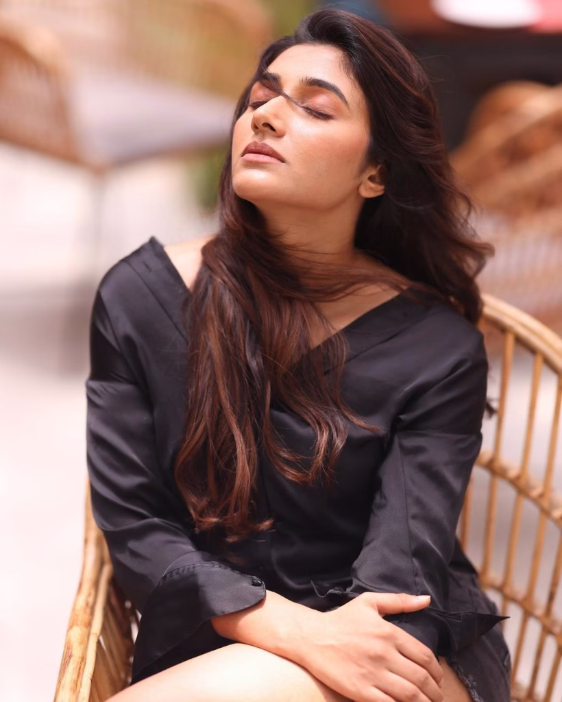 Mirna Menon