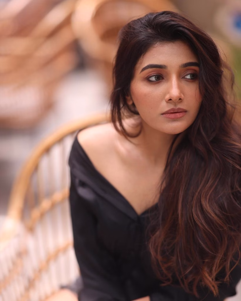 Mirna Menon