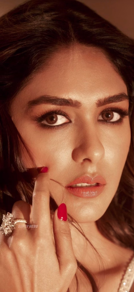 Mrunal Thakur