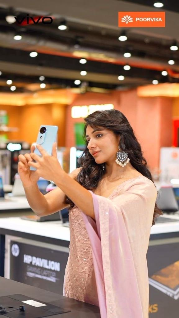 Mirna Menon