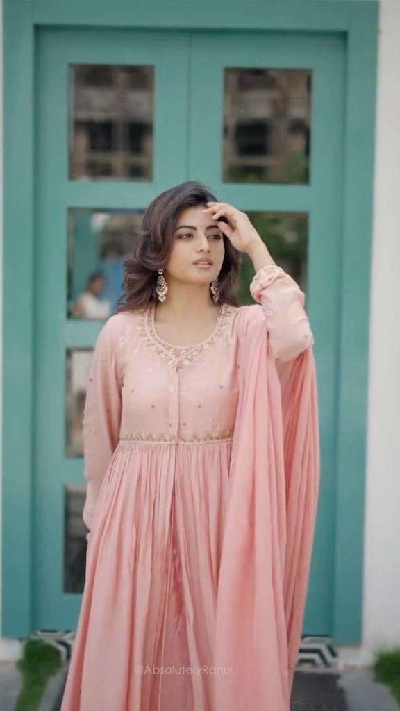 Anandhi
