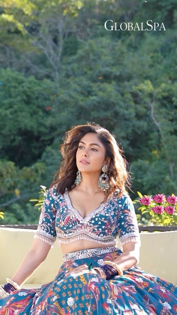Mrunal Thakur