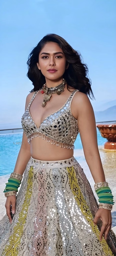 Mrunal Thakur