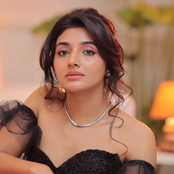 Mirna Menon