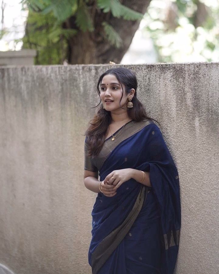 Anikha Surendran