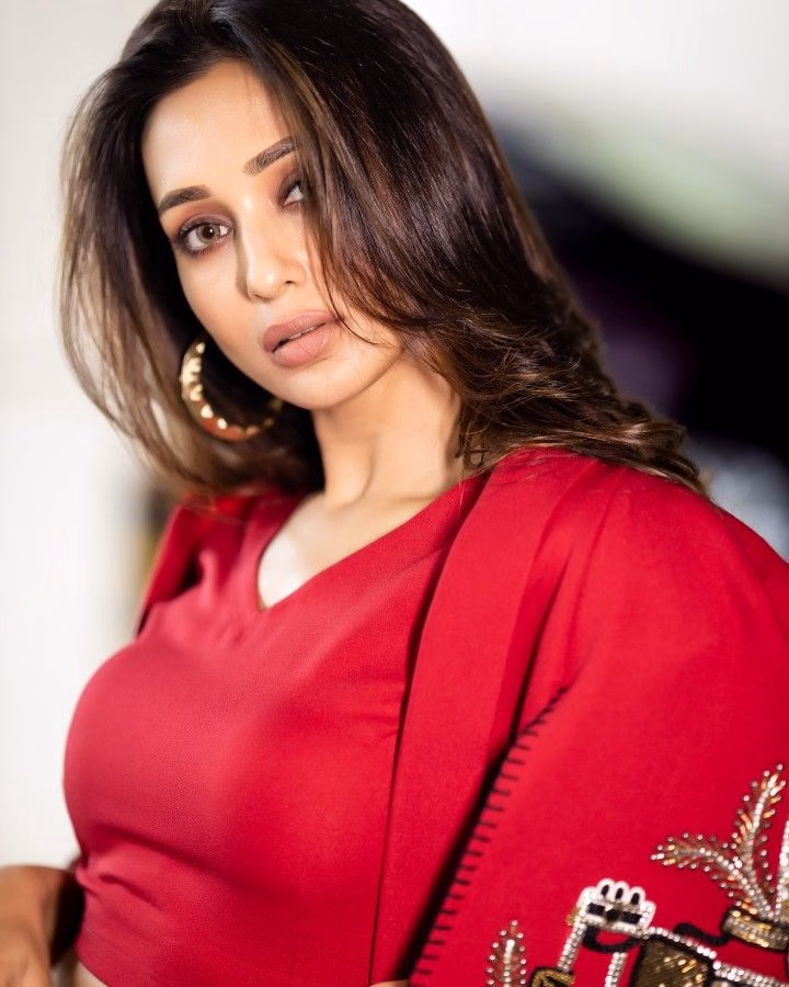 Mimi Chakraborty