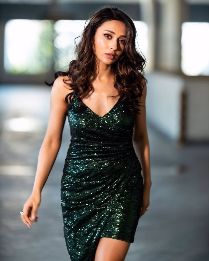 Mimi Chakraborty