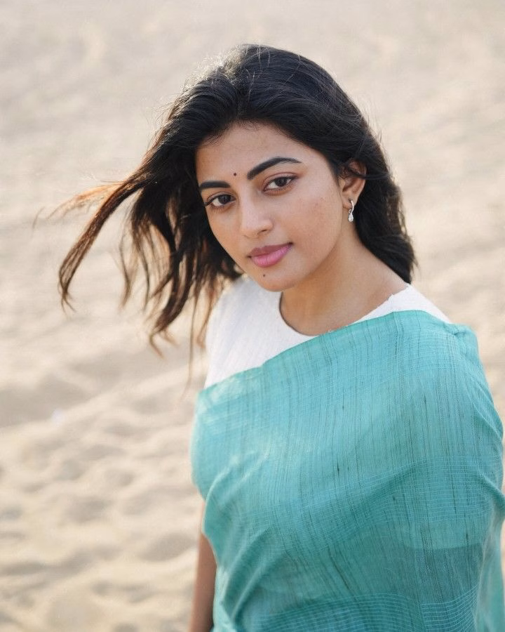 Anandhi
