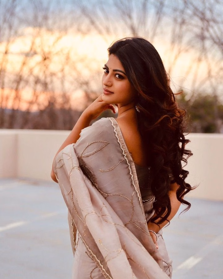 Anandhi