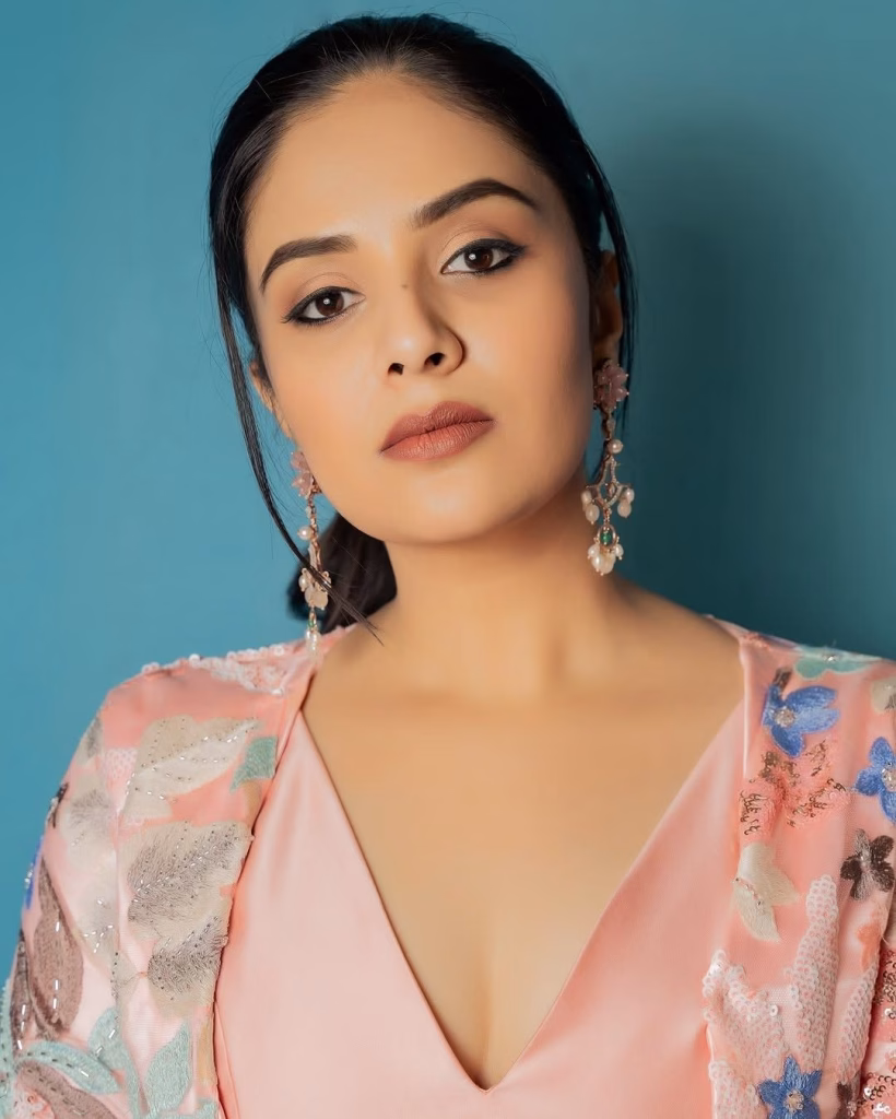 Sreemukhi