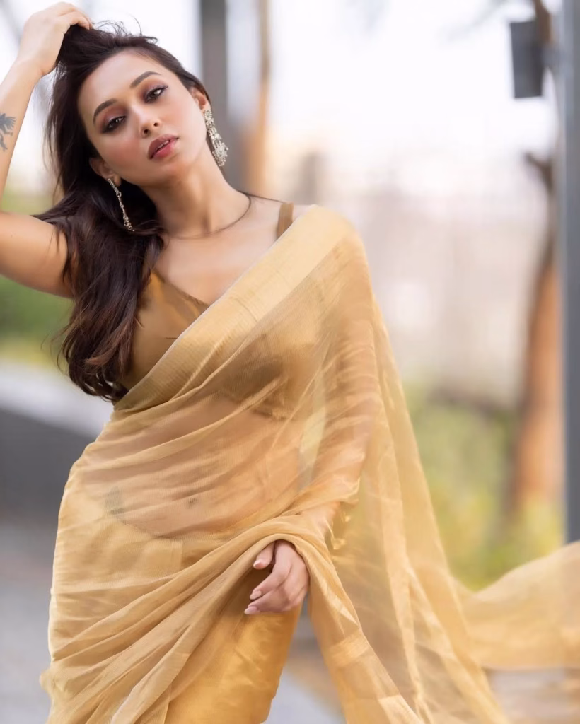 Mimi Chakraborty