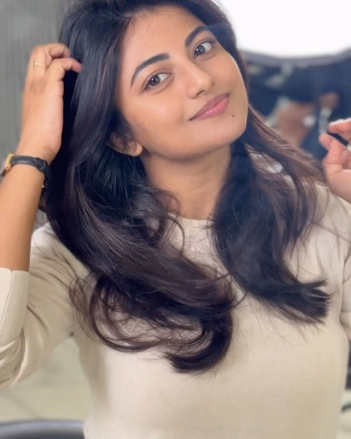 Anandhi