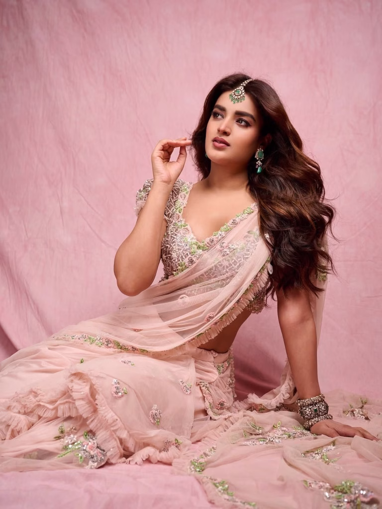 Nidhhi Agerwal