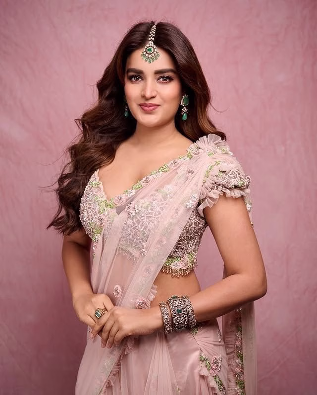 Nidhhi Agerwal