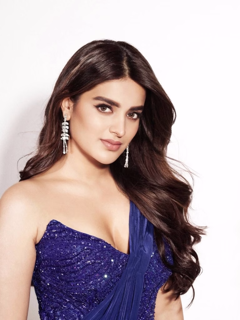 Nidhhi Agerwal