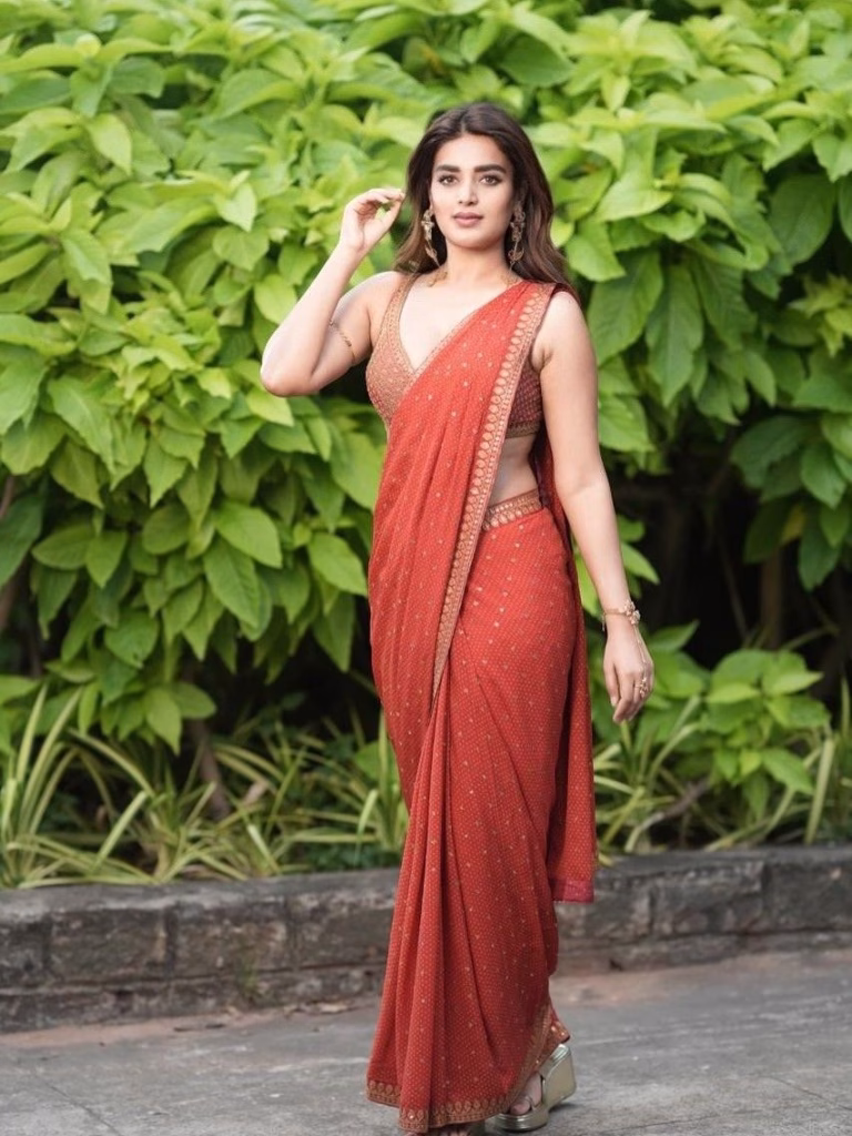 Nidhhi Agerwal