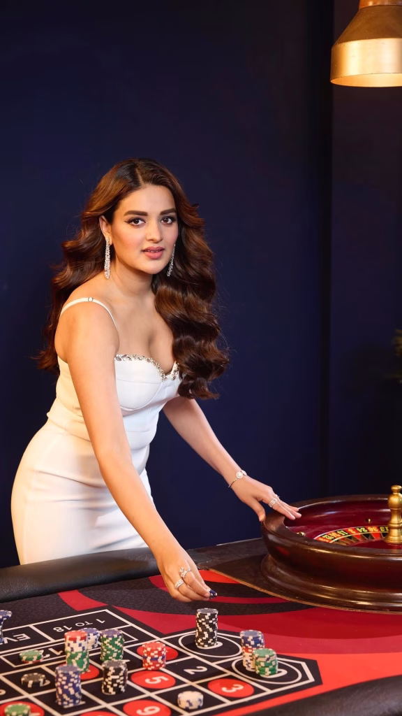 Nidhhi Agerwal