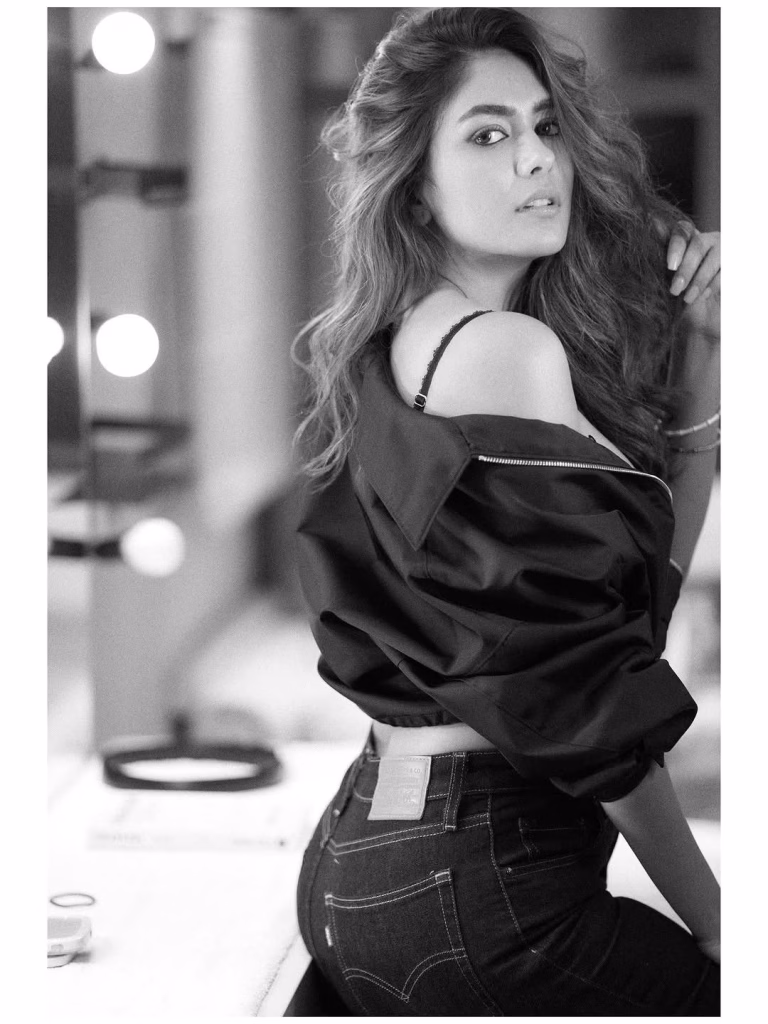 Mrunal Thakur