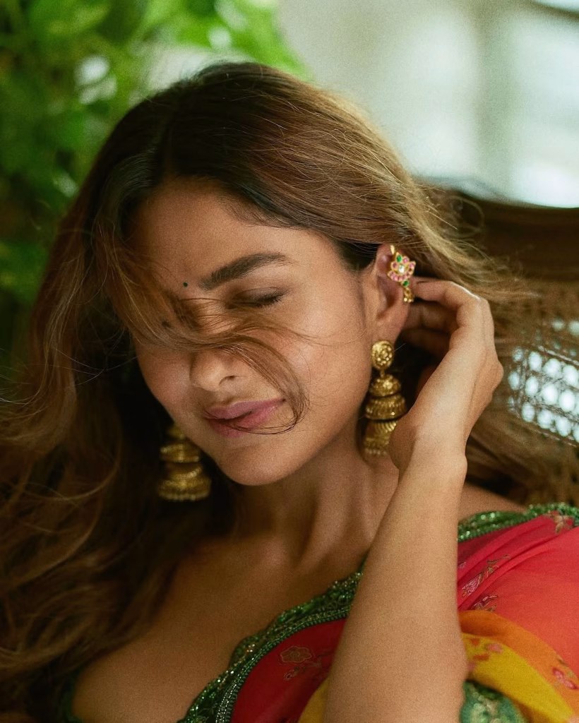 Mrunal Thakur
