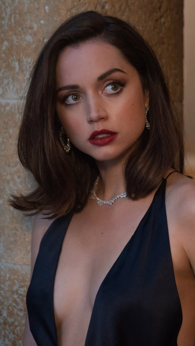 HD-wallpaper-ana-de-armas-007-actresses-celebrities-girls-knives-out-no-time-to-die