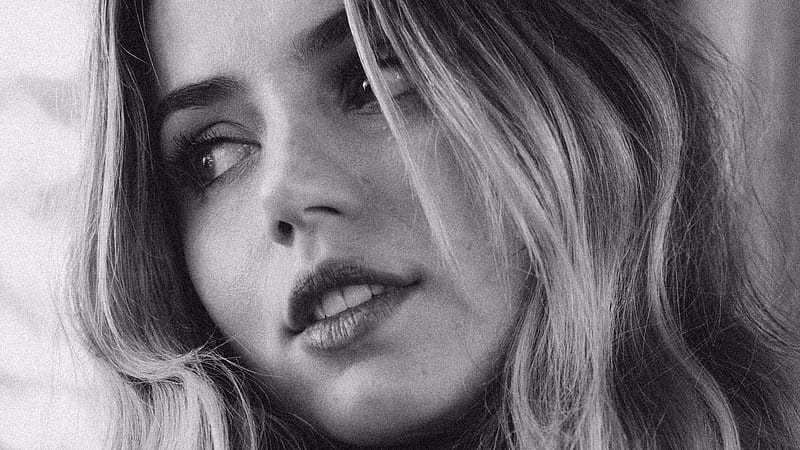 Ana De Armas