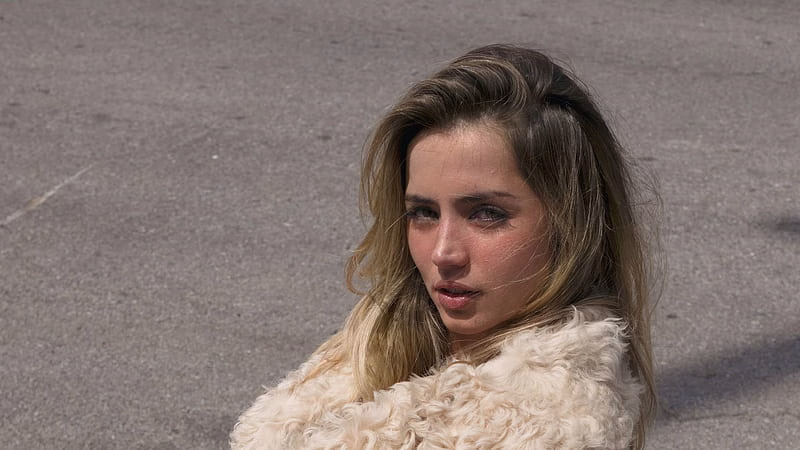 Ana De Armas