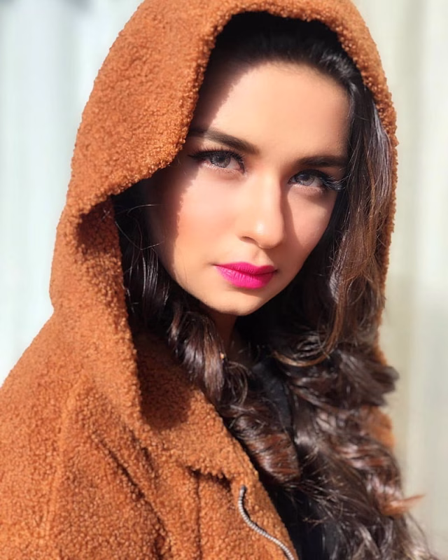 HD-wallpaper-avneet-kaur-an-avneet-kaur