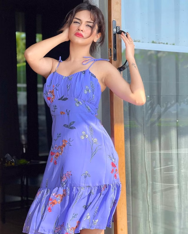 HD-wallpaper-avneet-kaur-people-bollywood-1