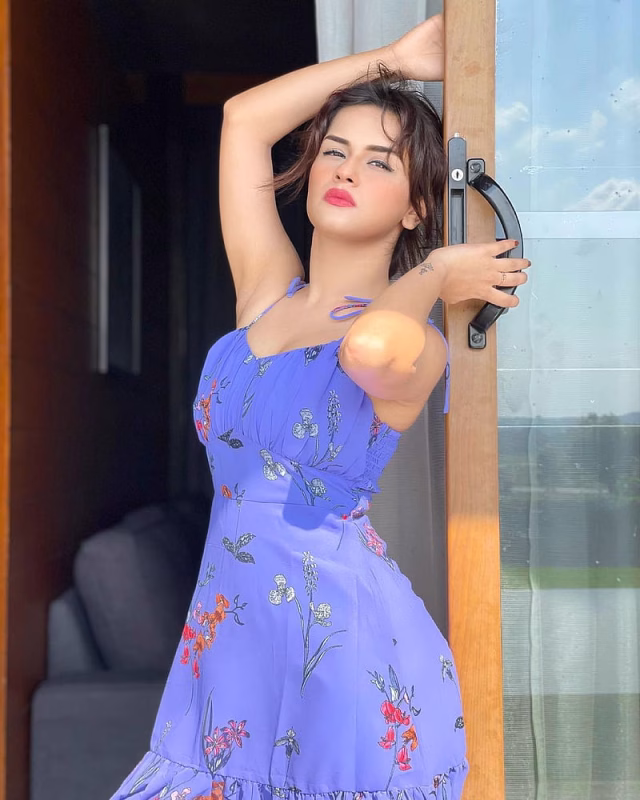 HD-wallpaper-avneet-kaur-people-bollywood-7
