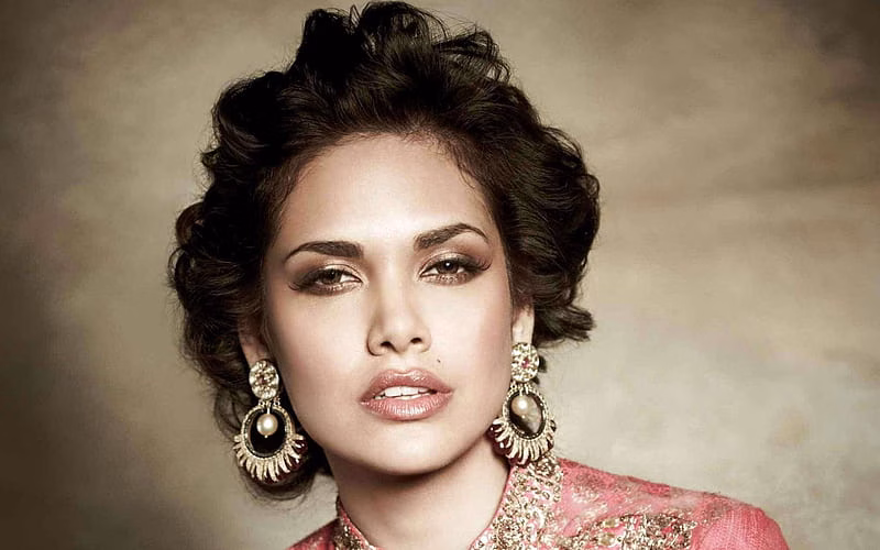 Esha Gupta