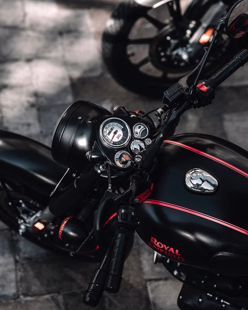 HD-wallpaper-bullet-appple-bike-royal-enfield